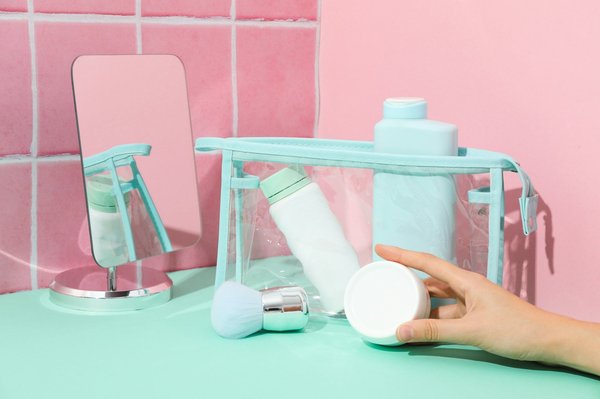 Les indispensables d'une trousse de toilette efficace pour voyager